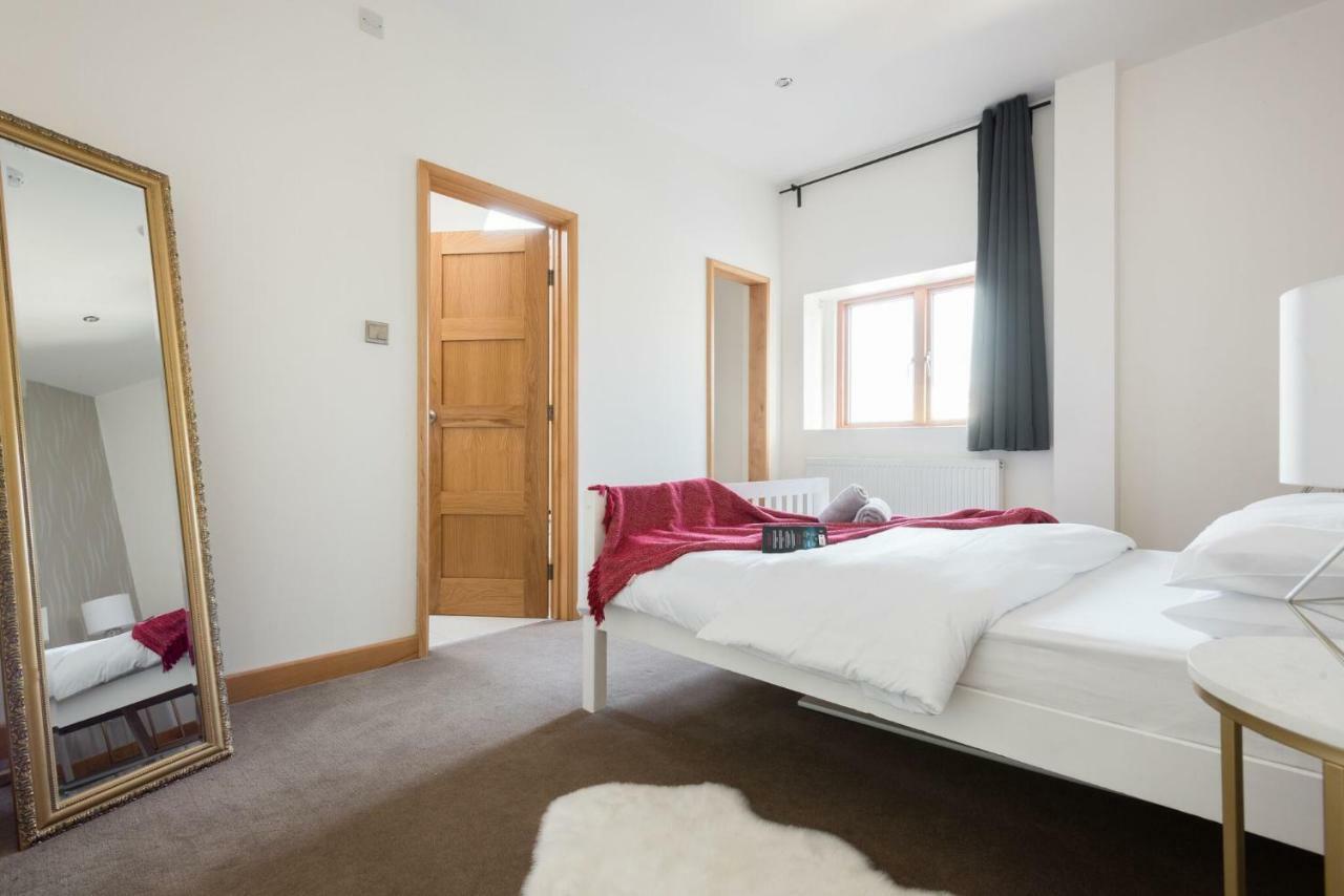 The College Green Loft - Historic Light-Flooded 3Bdr Home Bristol Esterno foto